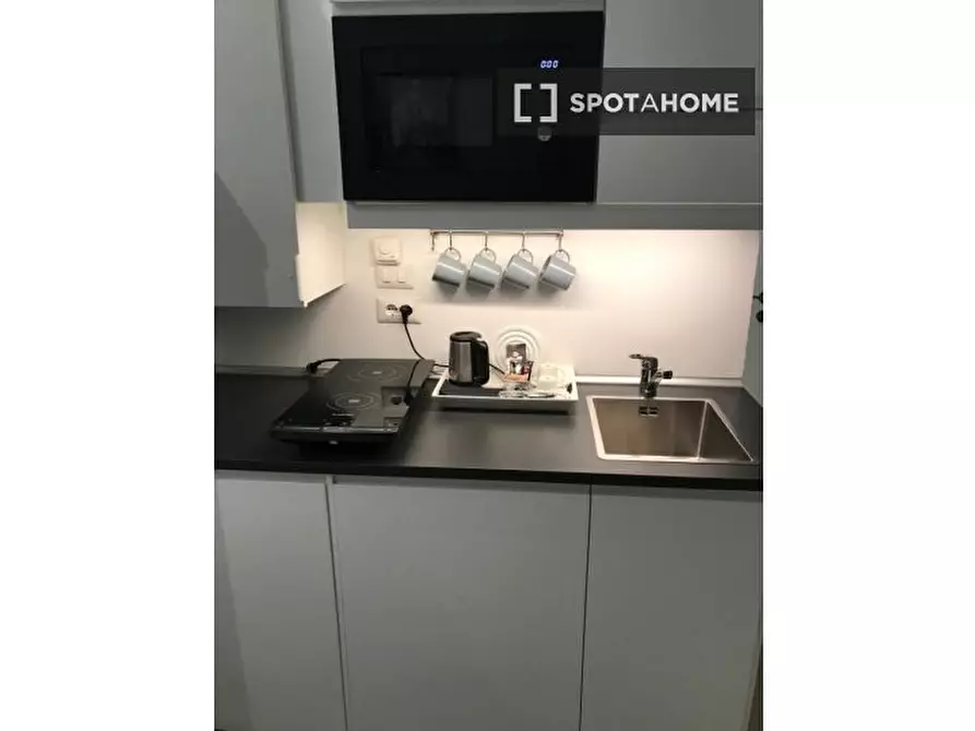 Immagine 7 di Ufficio in affitto  in Via S. Calocero a Milano