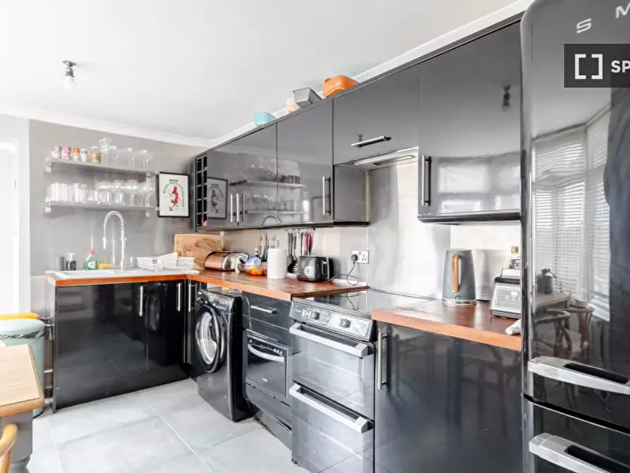Immagine 11 di Appartamento in affitto  in a Cheltenham Rd a Camberwell