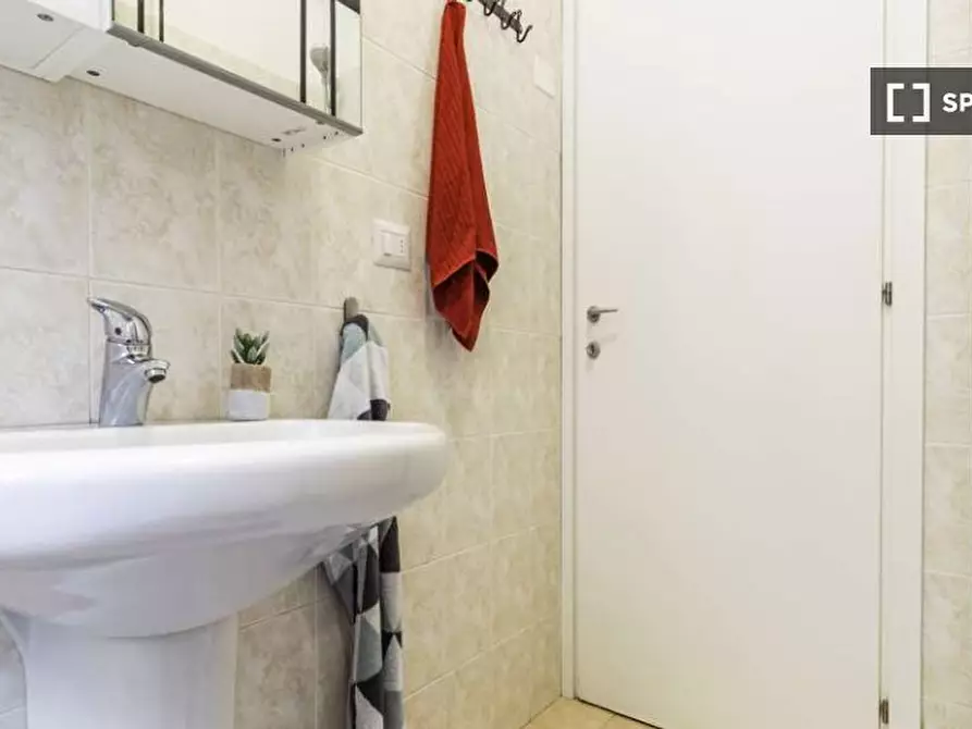 Immagine 16 di Camera condivisa in affitto  in Corso Vercelli a Milano