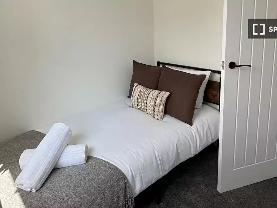 Immagine 4 di Appartamento in affitto  in Albert Rd a 