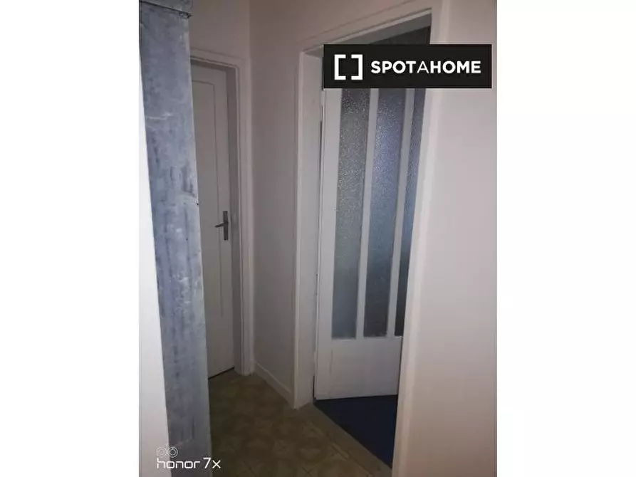 Immagine 10 di Camera condivisa in affitto  in Via Alfonso Lombardi a Bologna