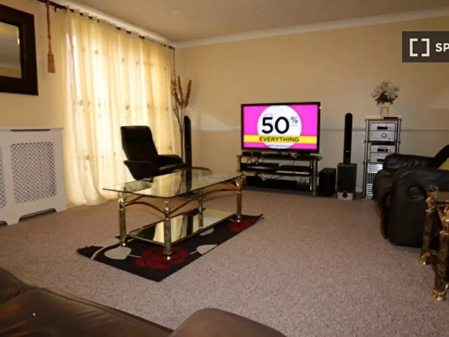 Immagine 1 di Appartamento in affitto  in Ware Point Drive a Eltham