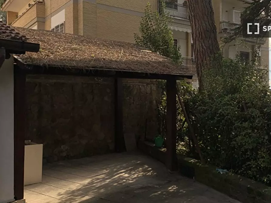 Immagine 4 di Appartamento in affitto  in Via Cassia a Roma