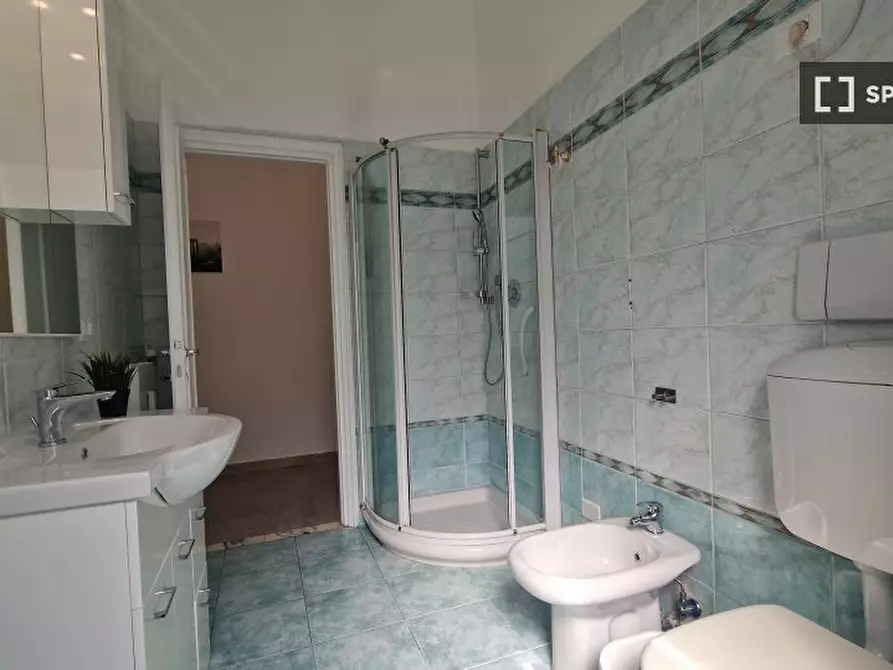 Immagine 17 di Camera condivisa in affitto  in Via Sabotino a Roma