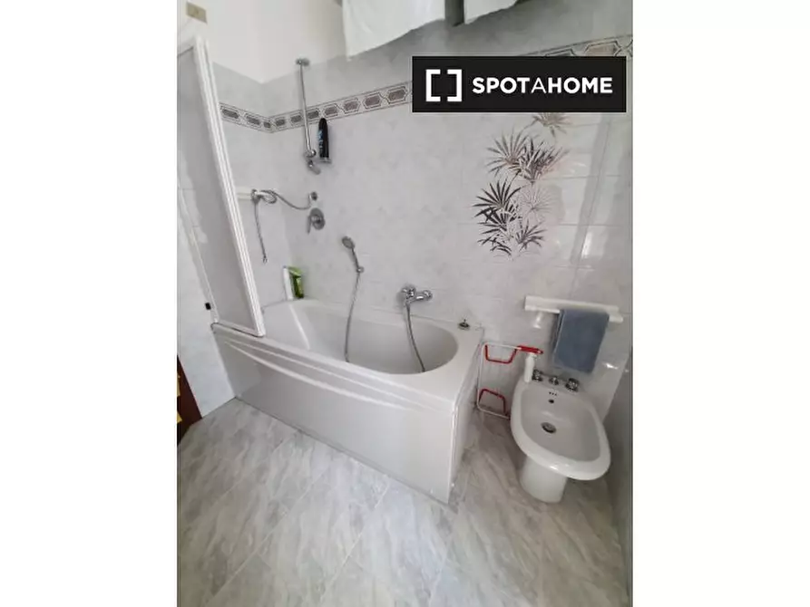 Immagine 12 di Camera condivisa in affitto  in Via Privata Raimondo Montecuccoli a Milano