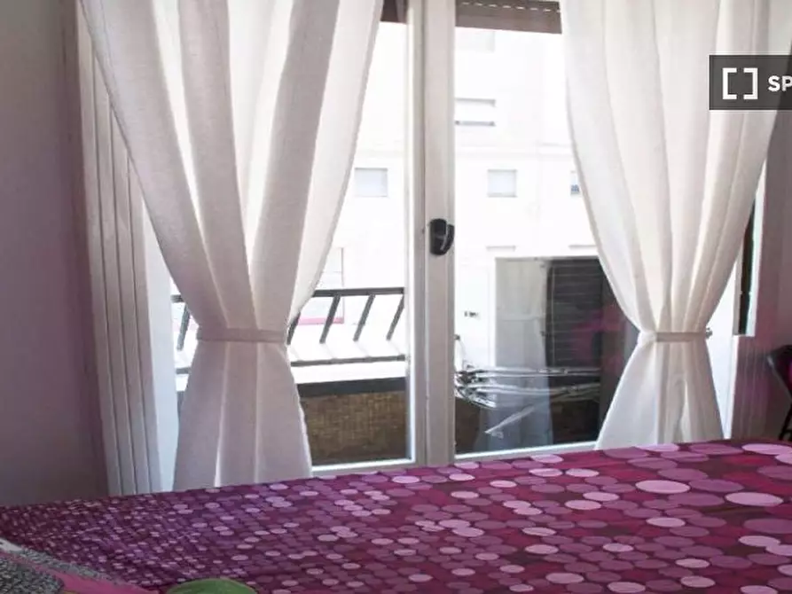 Immagine 8 di Camera condivisa in affitto  in Viale Tunisia a Milano