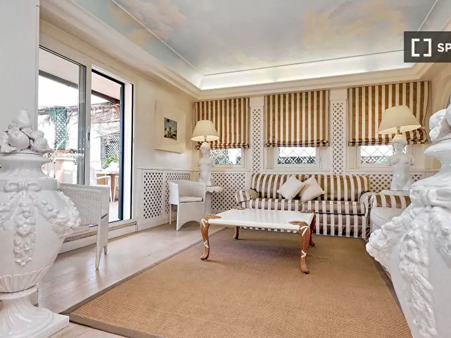 Immagine 2 di Appartamento in affitto  in Via della Botticella a Roma