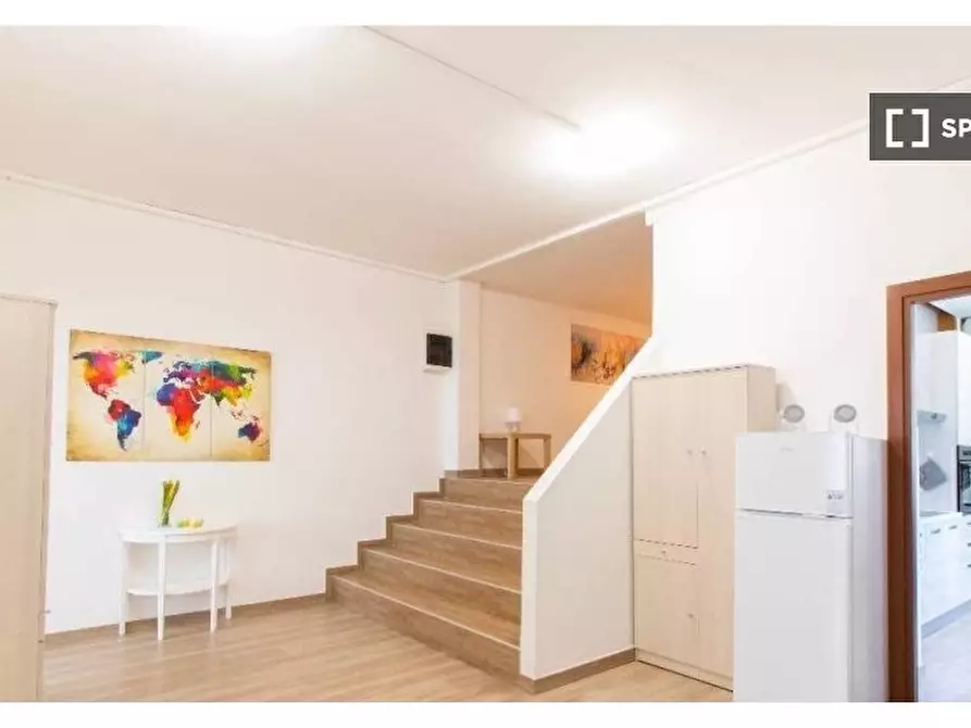 Immagine 3 di Camera condivisa in affitto  in Via Giuseppe Candiani a Milano