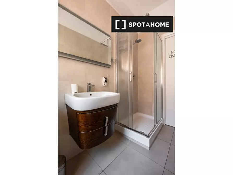 Immagine 14 di Appartamento in affitto  in Via Libero Bergonzoni a Bologna