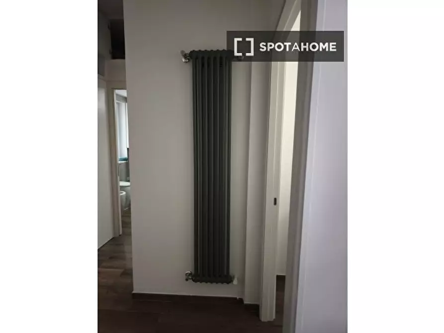 Immagine 1 di Appartamento in affitto  in Via dei Traghetti a Roma