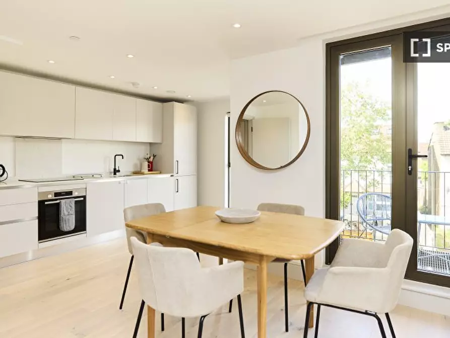 Immagine 10 di Appartamento in affitto  in Station Rd a Merton