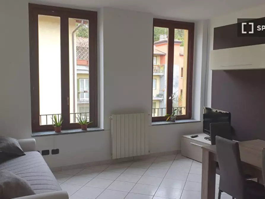 Immagine 8 di Appartamento in affitto  in Via Roma a Somma Lombardo