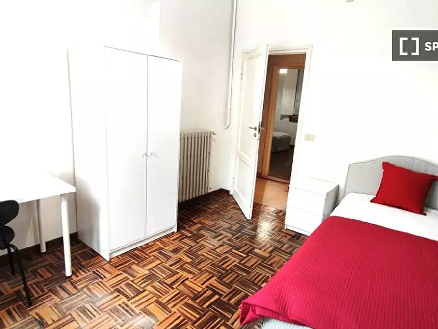 Immagine 19 di Camera condivisa in affitto  in Via Aurelio Saffi a Firenze