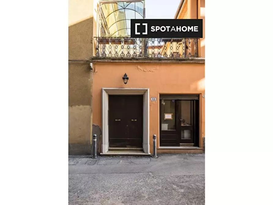 Immagine 15 di Appartamento in affitto  in Via Paglietta a Bologna