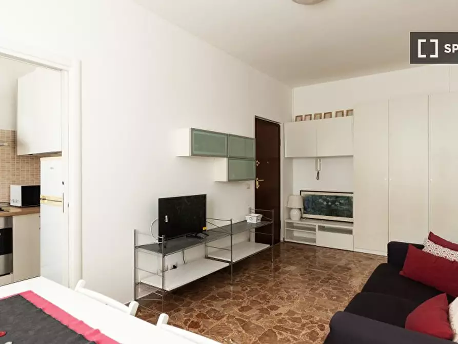 Immagine 8 di Appartamento in affitto  in Viale Giovanni da Cermenate a Milano