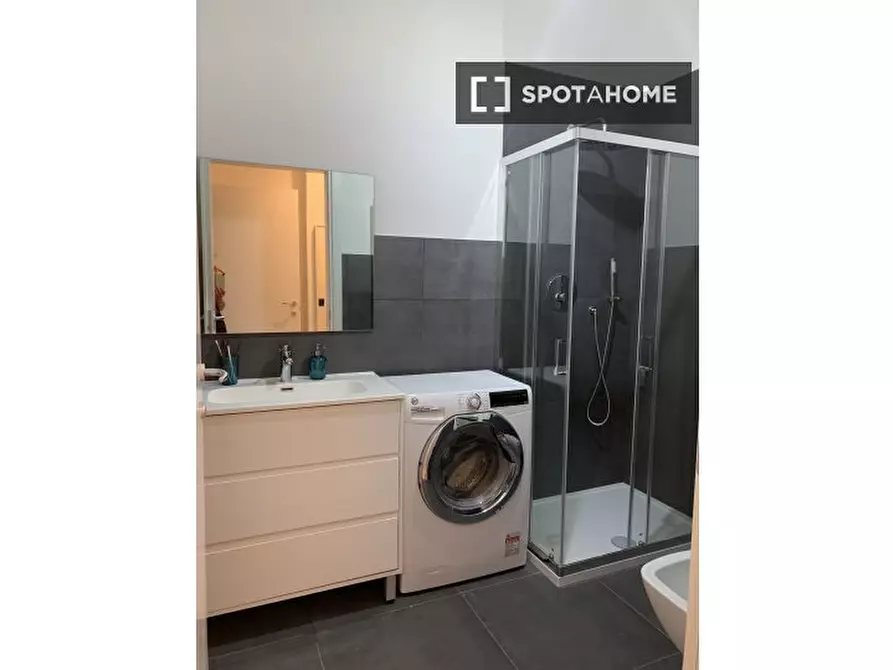 Immagine 6 di Appartamento in affitto  in Via Livigno a Milano