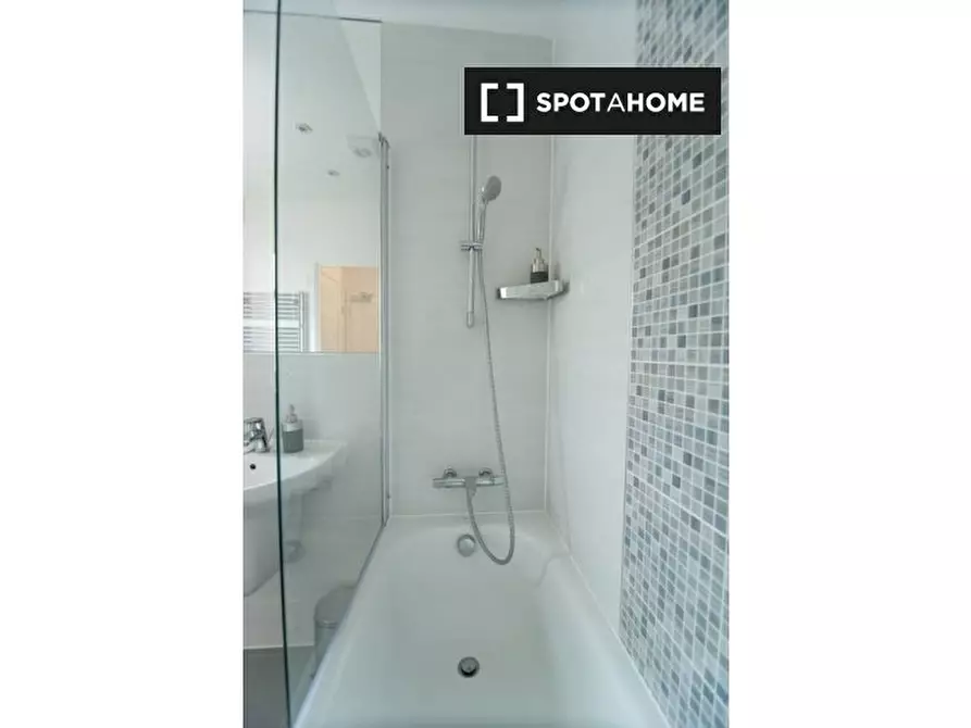 Immagine 9 di Appartamento in affitto  in Station Suites a Watford