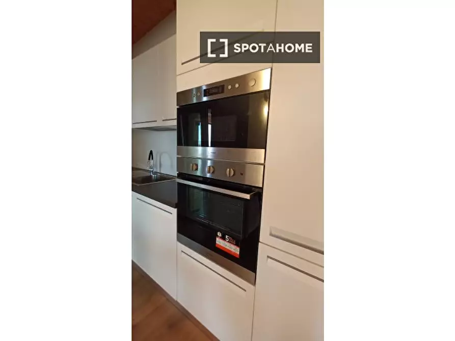 Immagine 11 di Camera condivisa in affitto  in Via Filippo Meda a Paderno Dugnano