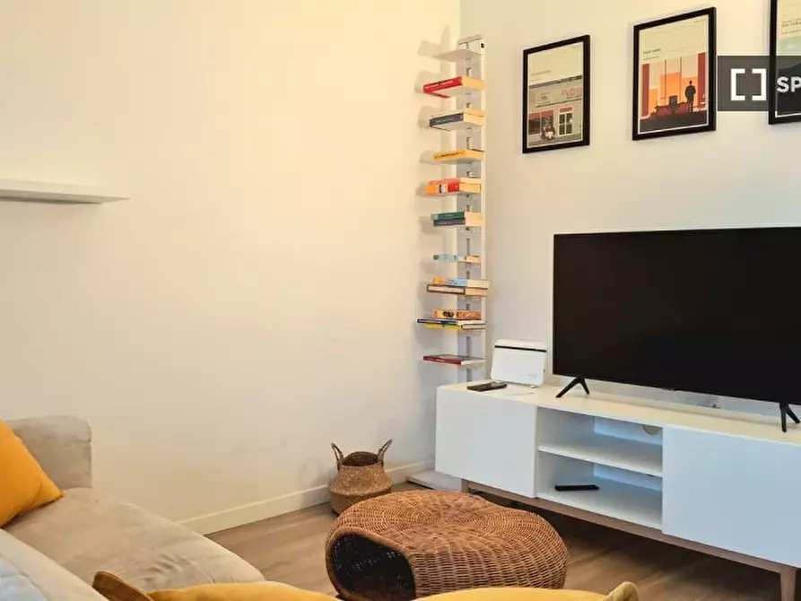 Immagine 11 di Appartamento in affitto  in Via Lorenteggio a Milano