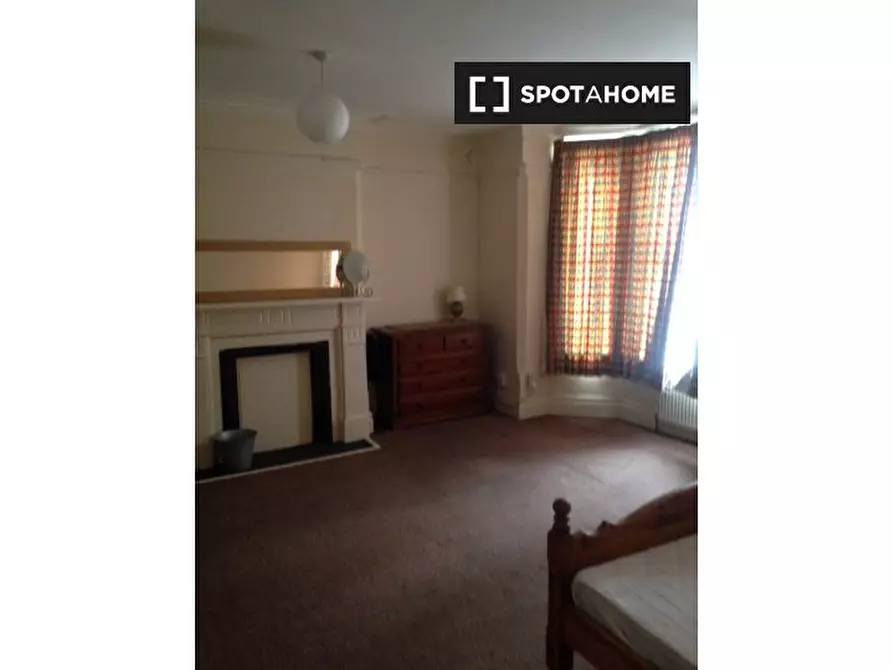 Immagine 7 di Camera condivisa in affitto  in Nottingham Rd a 