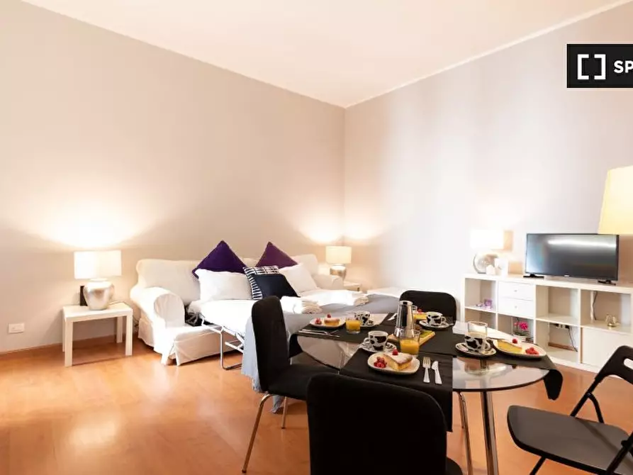 Immagine 4 di Appartamento in affitto  in Via Aurora a Roma