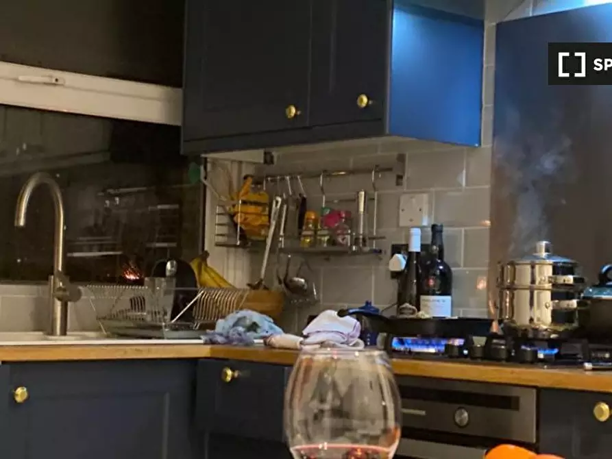 Immagine 4 di Camera condivisa in affitto  in Cranbrook Rd a Croydon