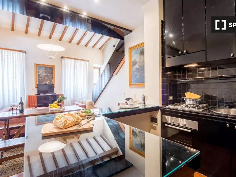 Immagine 9 di Appartamento in affitto  in Chiasso del Buco, 50122 Firenze FI, Italy a Firenze