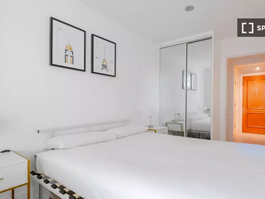 Immagine 16 di Appartamento in affitto  in St George Wharf a Lambeth