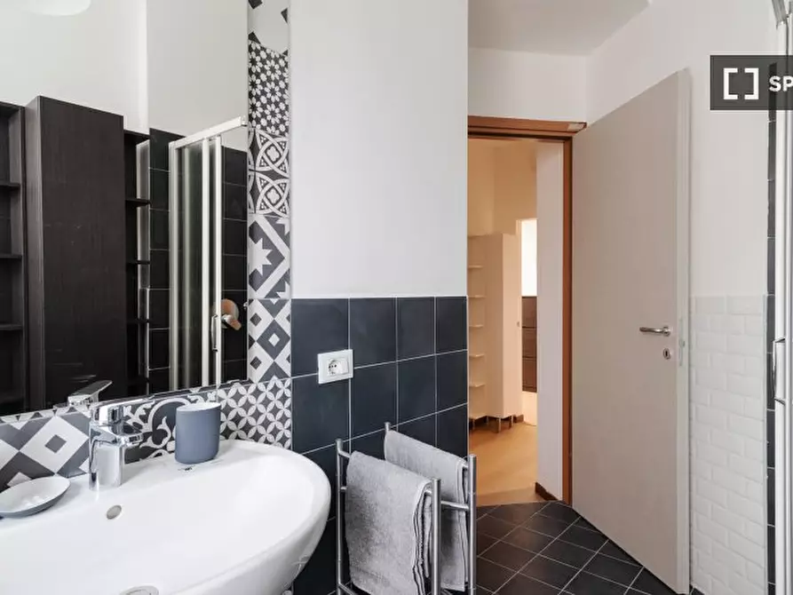 Immagine 14 di Camera condivisa in affitto  in Via Ernesto Breda a Milano