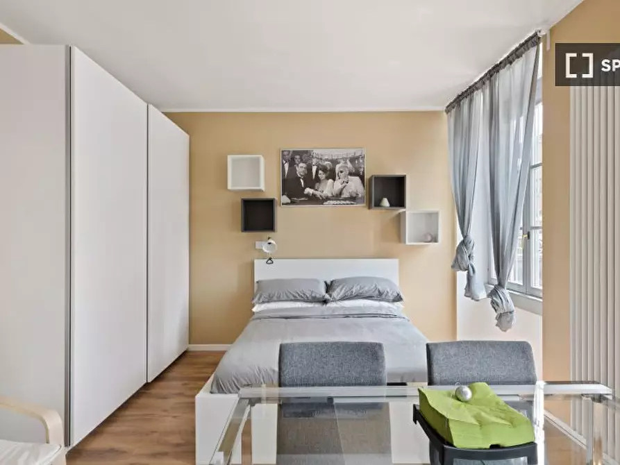 Immagine 2 di Ufficio in affitto  in Via Isaac Newton/B a Milano