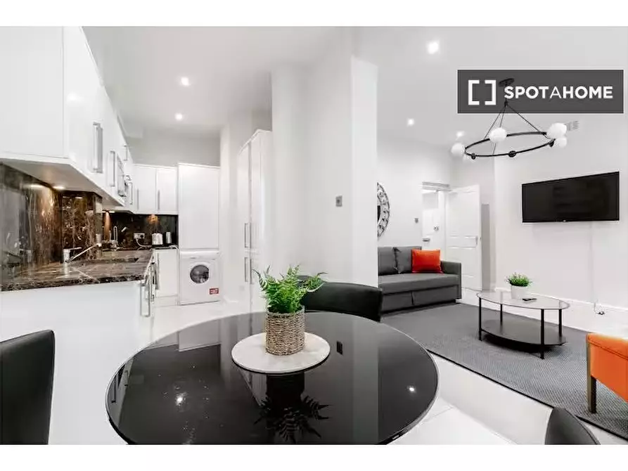 Immagine 3 di Appartamento in affitto  in -41 Nottingham Pl a Paddington