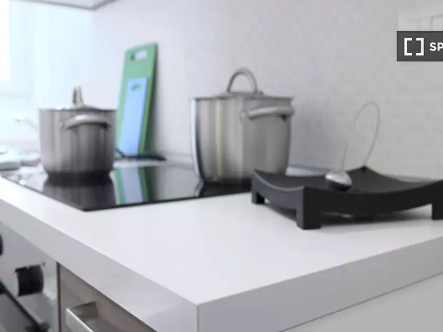 Immagine 13 di Camera condivisa in affitto  in Via Salvatore Barzilai a Milano