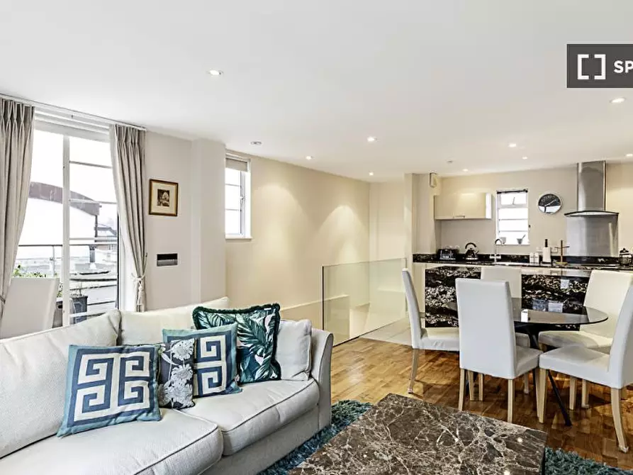 Immagine 9 di Appartamento in affitto  in Inver Court a Paddington