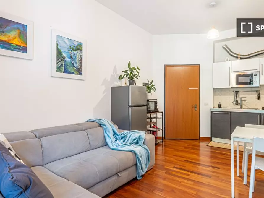 Immagine 5 di Ufficio in affitto  in Via Conte Rosso a Milano