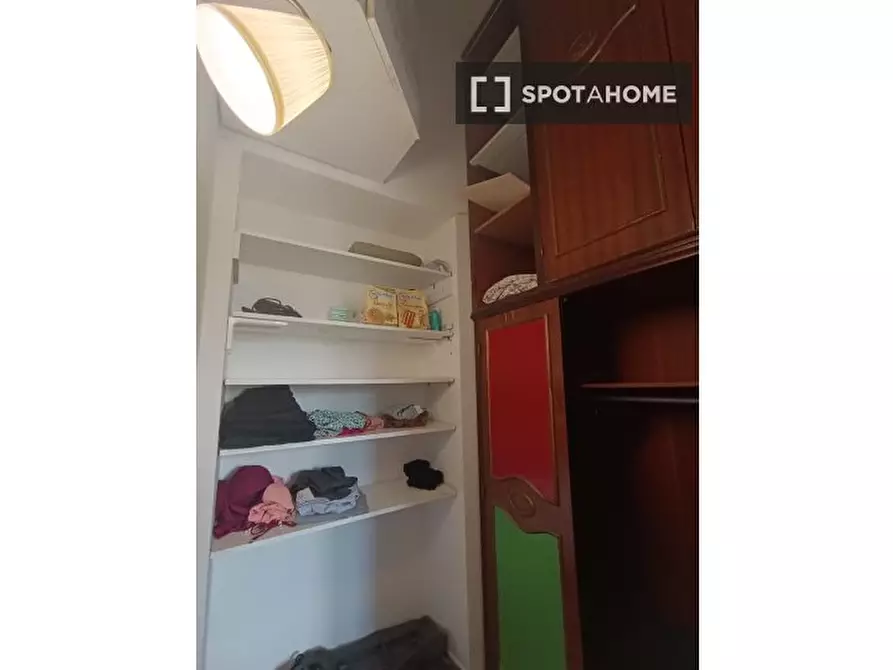 Immagine 15 di Camera condivisa in affitto  in Corso Trieste a Roma