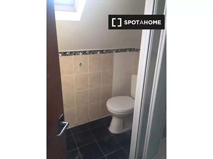 Immagine 7 di Camera condivisa in affitto  in Mill Ave a Hillingdon