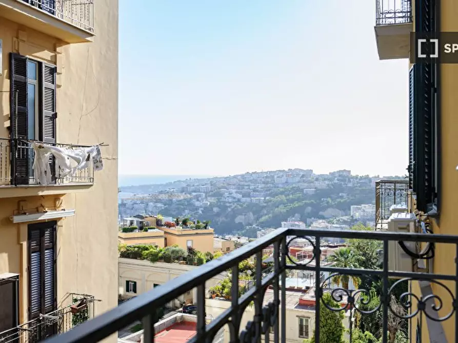 Immagine 1 di Appartamento in affitto  in Via Aniello Falcone a Napoli
