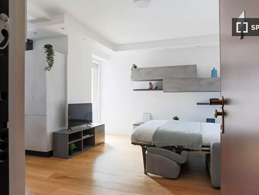 Immagine 6 di Appartamento in affitto  in Via Giovanni Battista Pergolesi a Milano