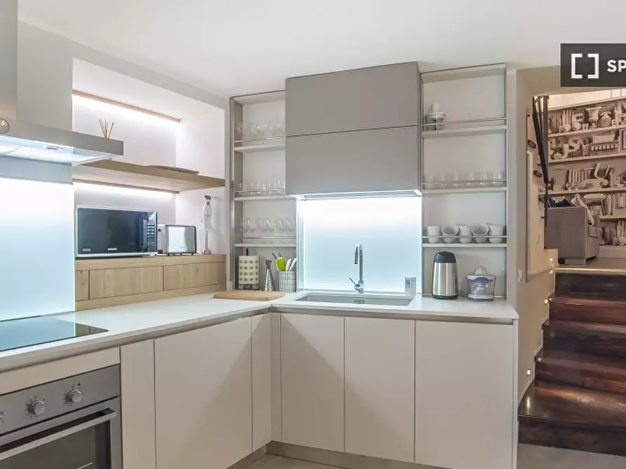 Immagine 13 di Appartamento in affitto  in Via dell'Arco della Ciambella a Roma