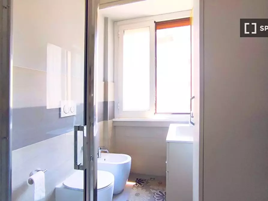 Immagine 9 di Appartamento in affitto  in Via Fratelli Rosselli a Milano