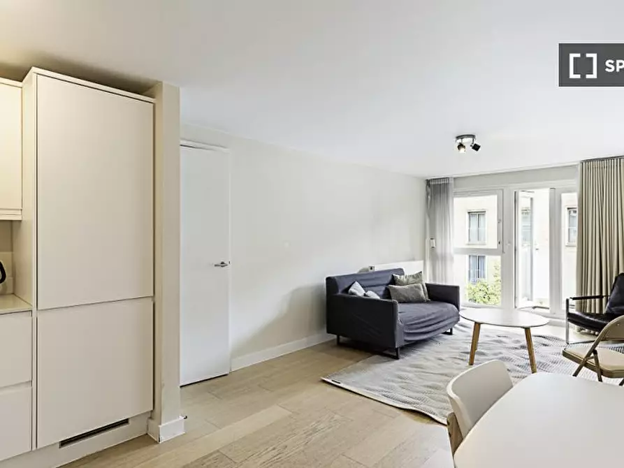 Immagine 7 di Appartamento in affitto  in Flat a 