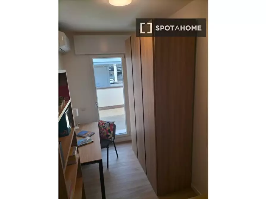 Immagine 9 di Camera condivisa in affitto  in Via Domenico Turazza a Padova