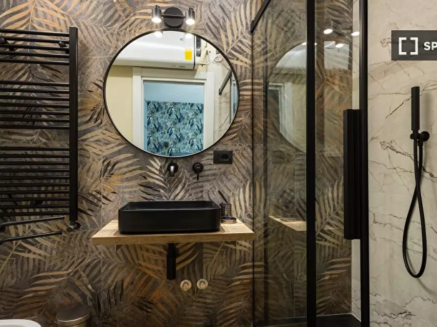 Immagine 7 di Appartamento in affitto  in Via Saluzzo a Roma