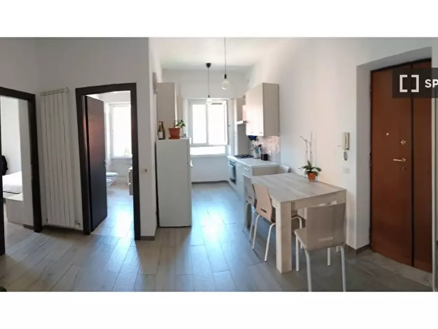 Immagine 5 di Camera condivisa in affitto  in Via di S. Castulo a Roma