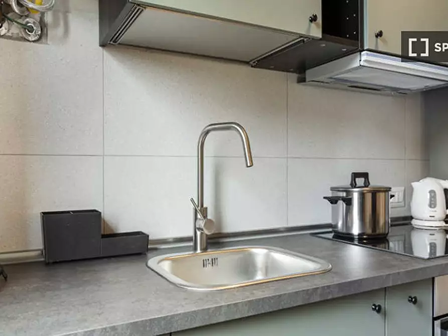 Immagine 14 di Camera condivisa in affitto  in Via Francesco Reina a Milano