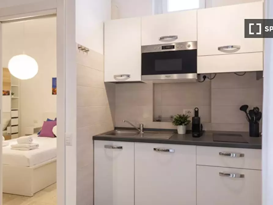 Immagine 6 di Appartamento in affitto  in Via Melzo a Milano