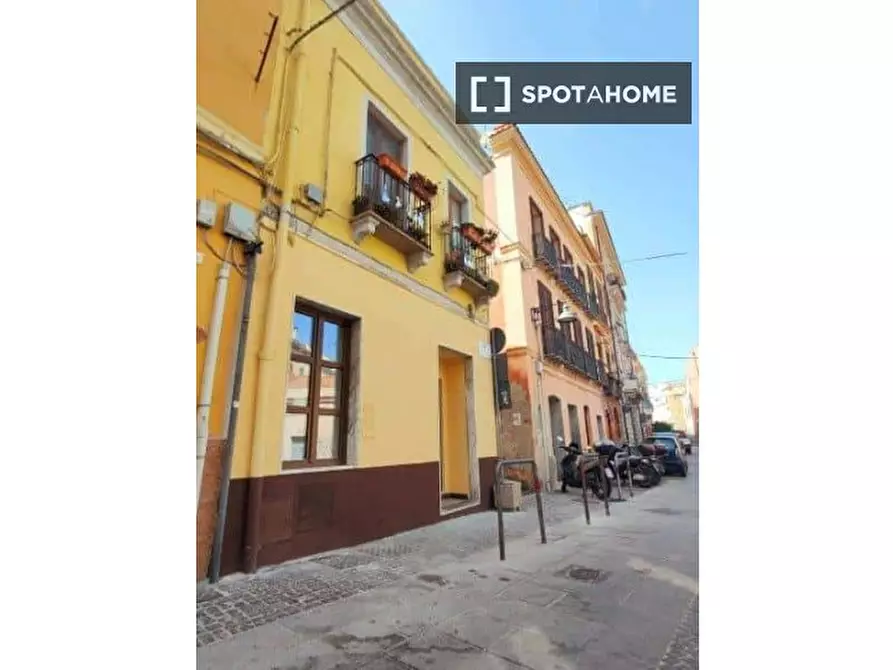 Immagine 8 di Appartamento in affitto  in Via San Giovanni a Cagliari