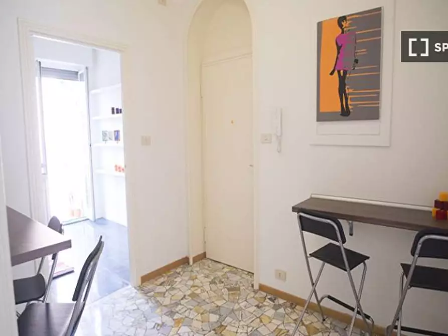 Immagine 5 di Camera condivisa in affitto  in Viale Tunisia a Milano