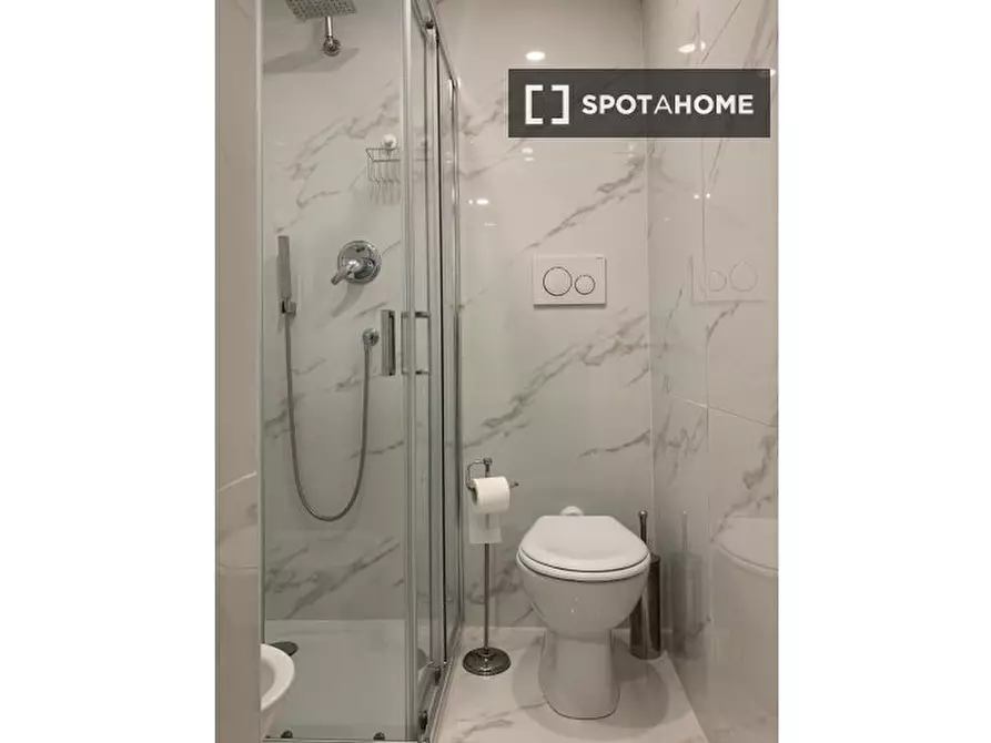 Immagine 1 di Ufficio in affitto  in Via Pastrengo a Milano