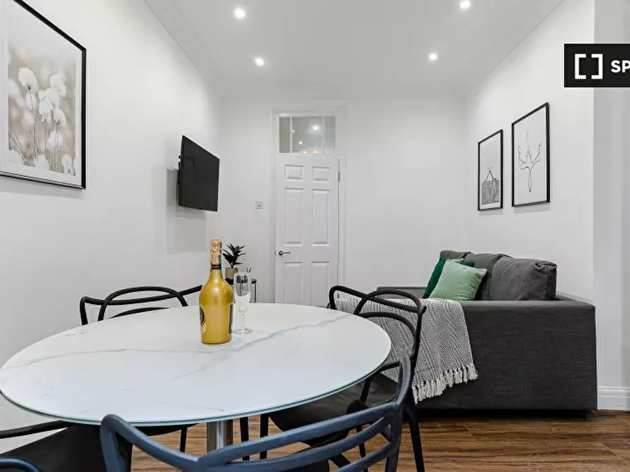 Immagine 11 di Appartamento in affitto  in -25 Nassau St a Paddington